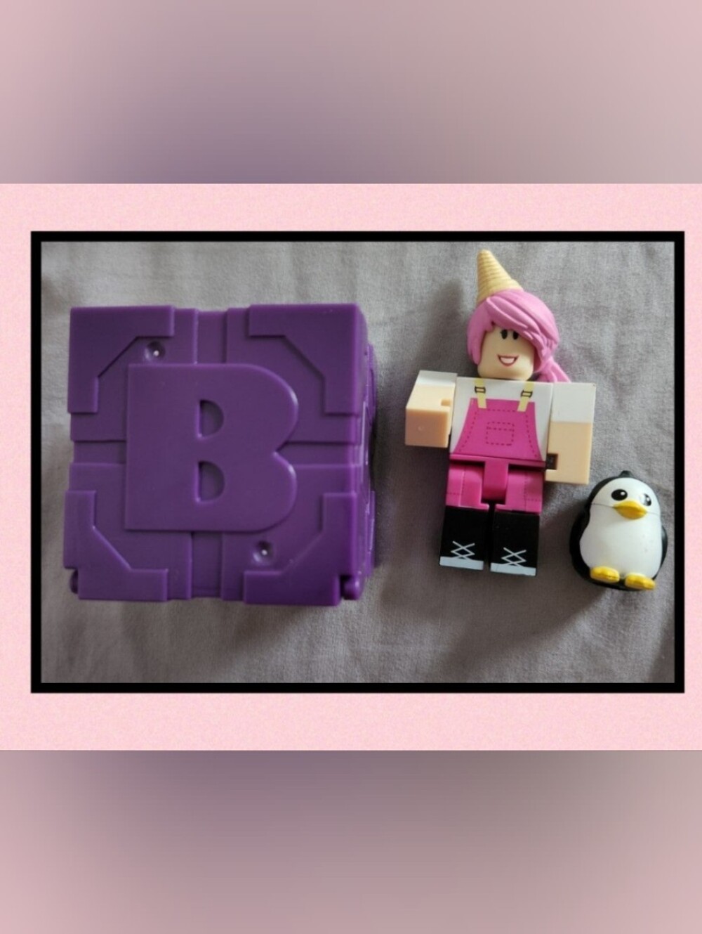 Roblox Adopt Me Elsa Figure And Penguin